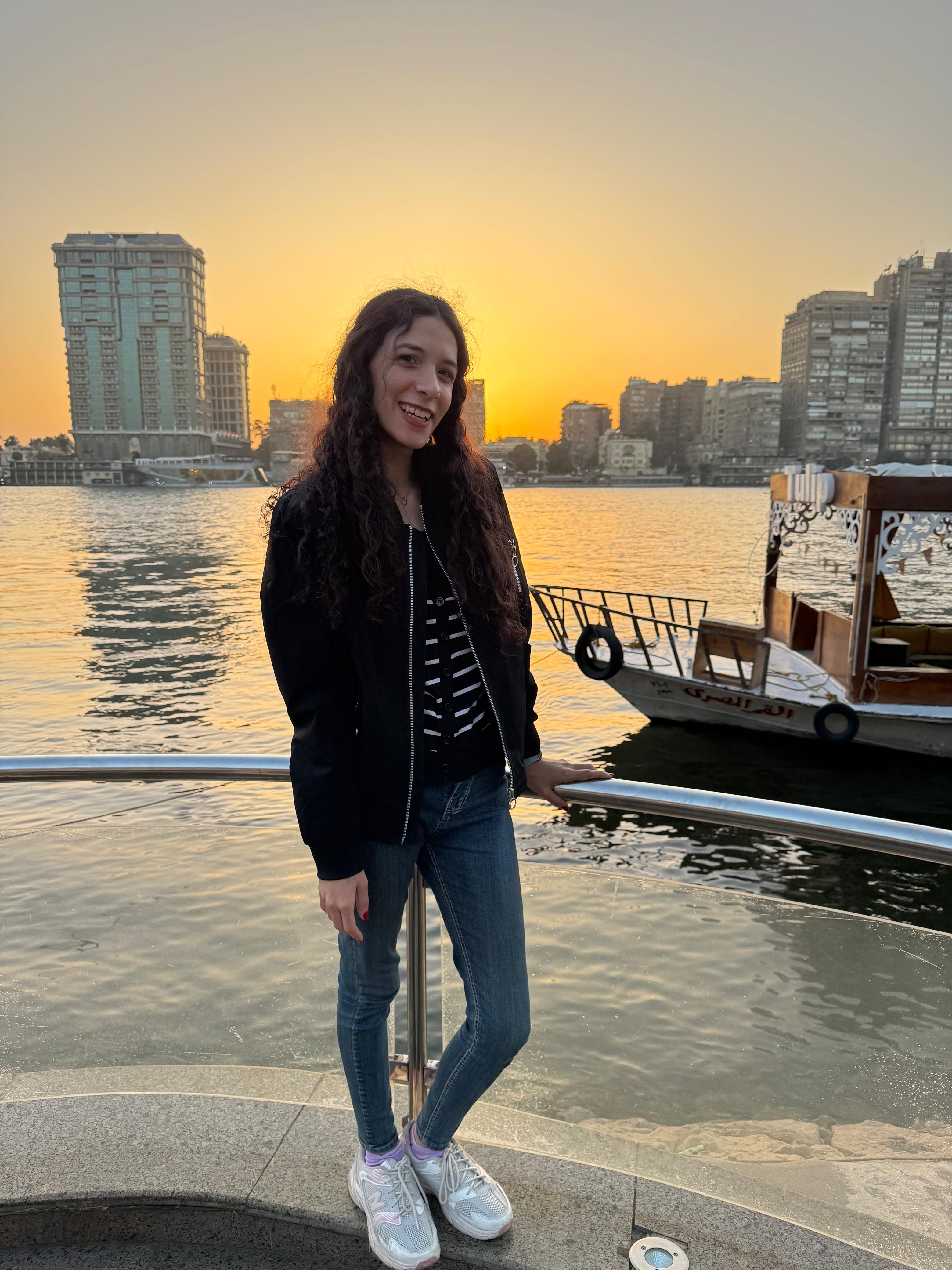 Lucyana John — Social Media Specialist & Content Creator